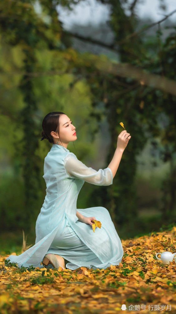 如水的时光,惊艳了诗篇,却温柔不了岁月