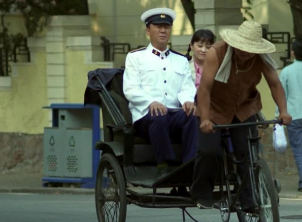 丁小样|父母爱情：别小瞧只有3个镜头的丁小样，她年纪轻轻早在国外获奖