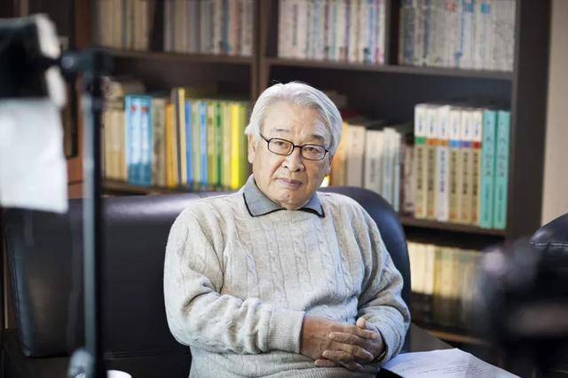 韩媒曝86岁李顺载剥削经纪人被其妻要求做家务还遭辱骂