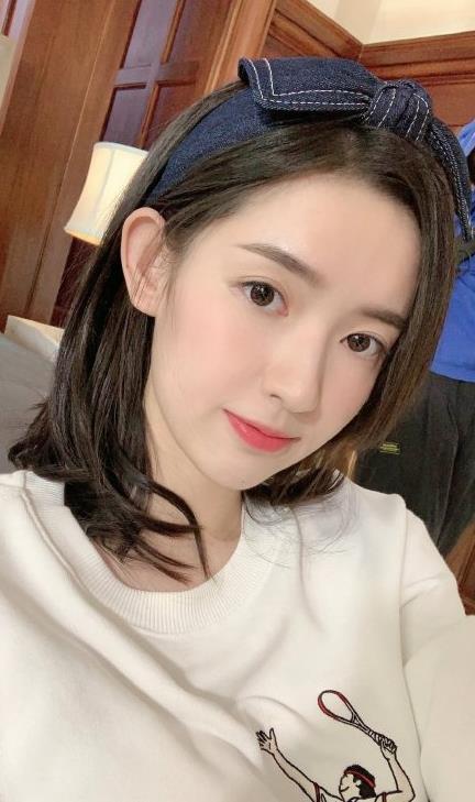 肖战被指插足导演胡波与王玉雯恋情,女方曾diss黄晓明