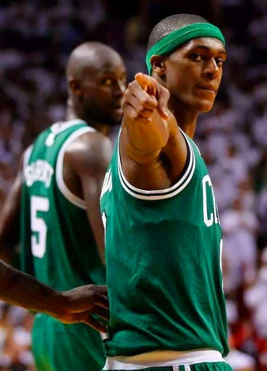 隆多的选秀报告臂展比身高多21厘米球商顶级投篮不太行