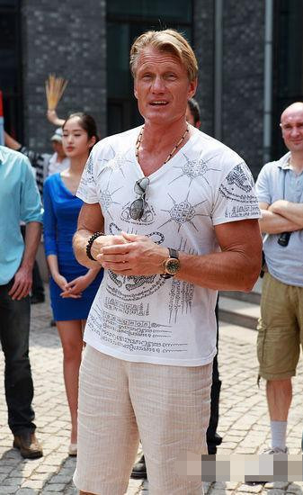 道夫·龙格尔与施瓦辛格,史泰龙,尚格·云顿齐名,是著名的好莱坞武打