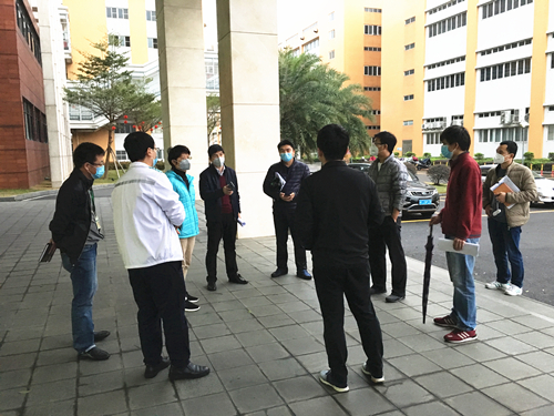 春节前夕,美味鲜公司刚刚结束了年度各项工作,员工陆续踏上了回家的路