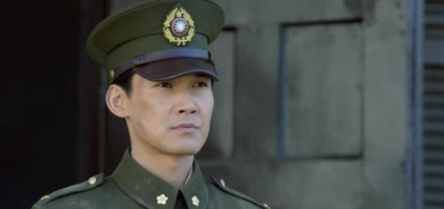 讲述了一段在解放战争中国民党的高管之间明争暗斗的电视剧,展现了对