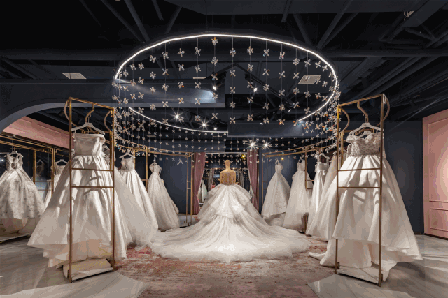 梦中的婚纱店,是极致的romantic