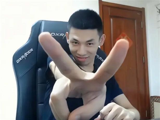 dnf:旭旭宝宝再谈"自恋狂",已经多年未联系,不知现状怎么样