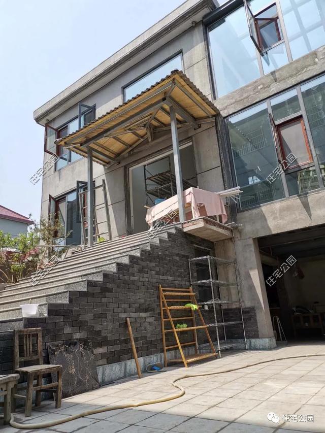 农村老房大改造,瞬间变成小别墅,你给打几分?