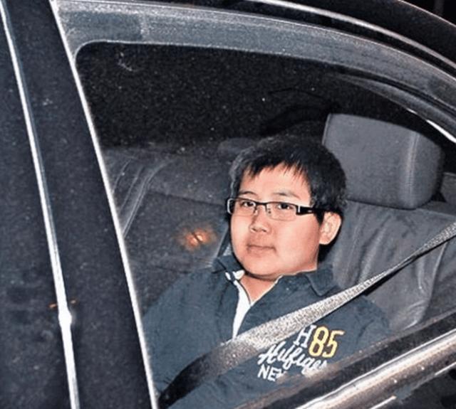 何鸿燊|何猷邦的母亲是谁？为什么要让何超琼照顾？