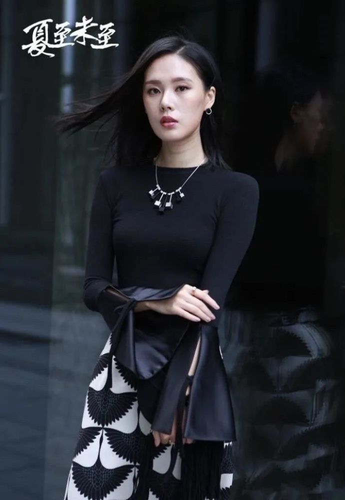 还记得《小时代》里的kitty吗?她现在长这样_腾讯新闻