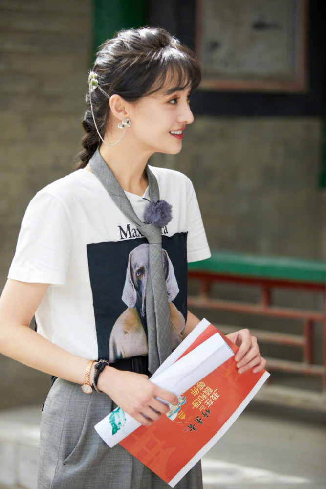 郑爽|真要复合？张翰戴郑爽情侣戒后，郑爽又跳俩人定情之作主题曲