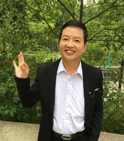 2008年,国家级导演谢晋病逝后不久,"嘴炮"宋大嘴就跳出来又蹭了一波