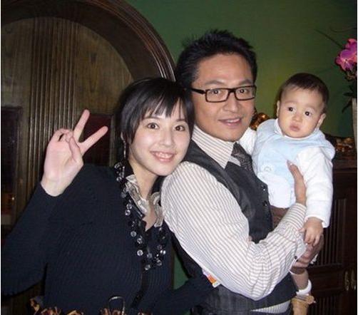 马景涛:扯警察衣领暴打数拳,家暴小21岁娇妻,如今跑农村去赚钱