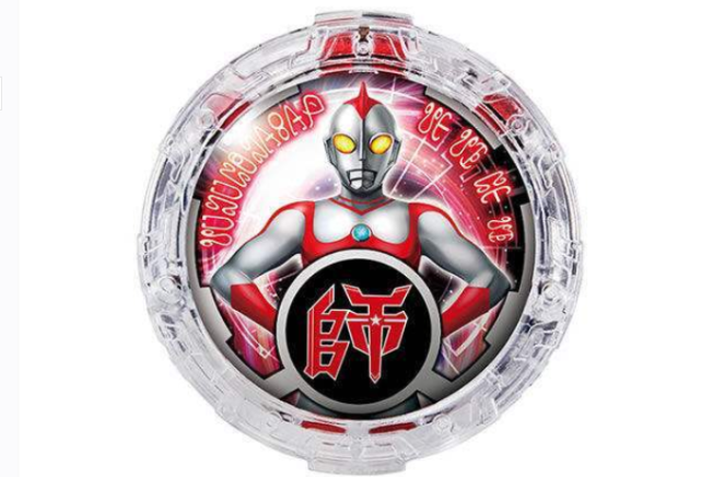 其实这都是源于黑龙王的出现,因为在之前的周边中是有出现艾斯杀手