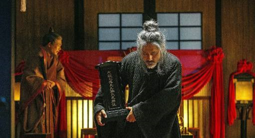 虎啸龙吟中,为何晚年司马懿大肆屠杀,是受司马昭蛊惑