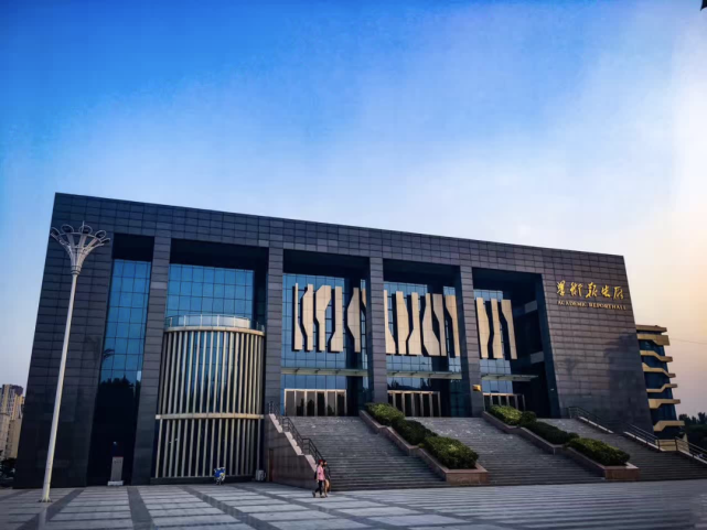 【我在黄科院等你】当黄科遇上滤镜?美爆了!