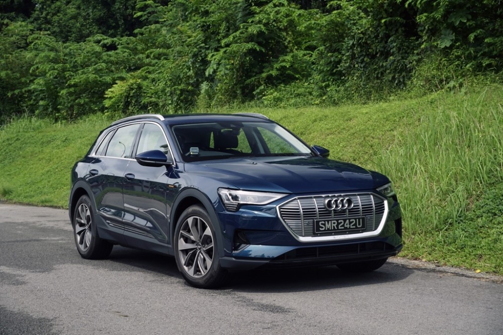 体验奥迪e-tron 55 quattro_腾讯新闻