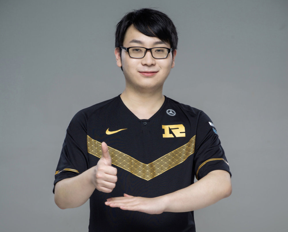 WE终于复仇成功战胜RNG，粉丝喊话希望Mata下课
