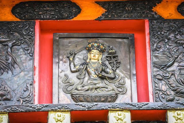 甘孜州塔公寺康巴藏民朝拜圣地因文成公主而建