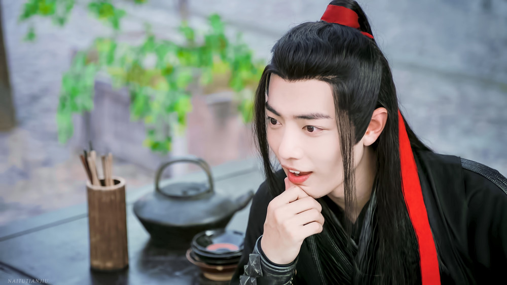 胡歌|肖战新剧7月3日低调开机！搭档胡歌拍摄抗疫剧，通告单令人惊喜