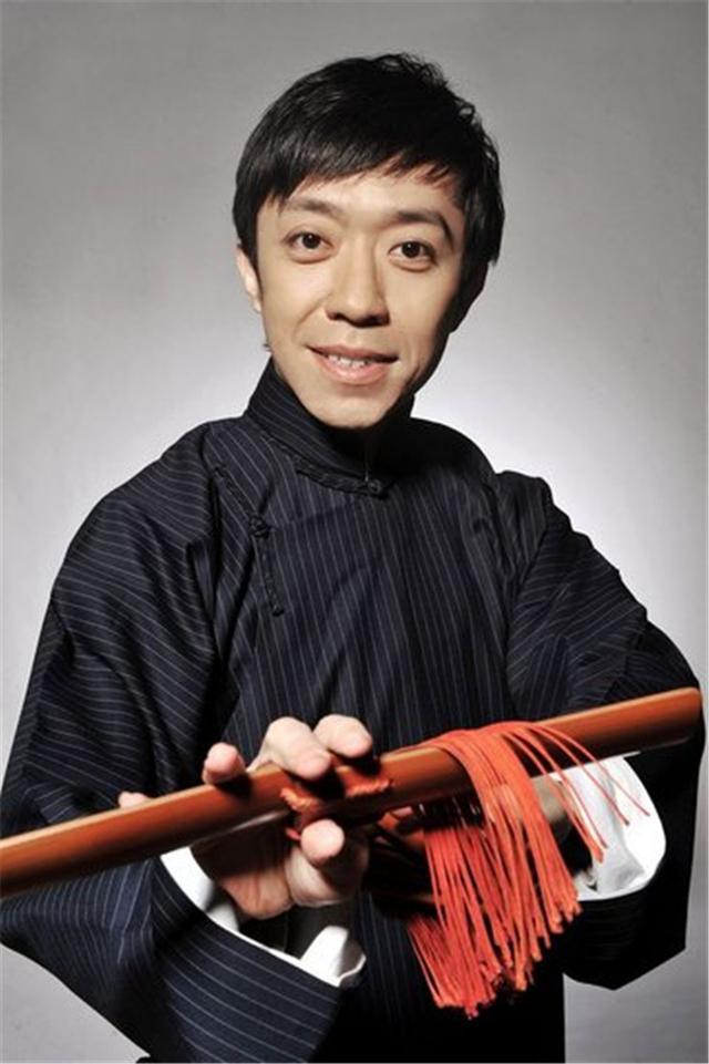 李菁家中暴毙,尸体腐臭无人知,与林青霞的关系浮出水面