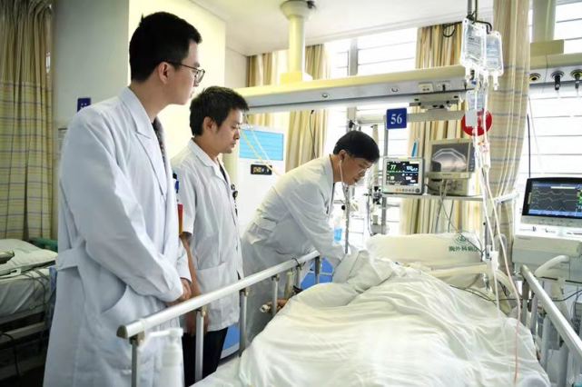 精准攻克惰性肺癌重庆专家戴纪刚诊断准确率达90定位准确率近100