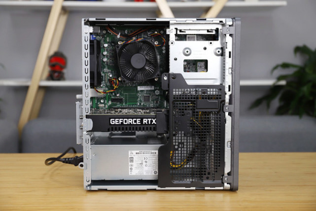 体验惠普 envy te01台式机