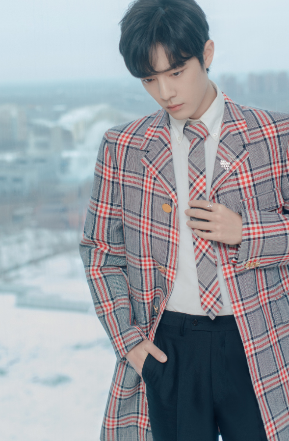 肖战|肖战复出又遇难题？获“烂片之王”称号，顶流男神何时才回归