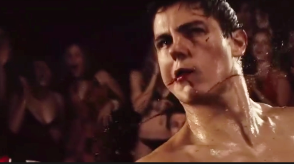 《永不退缩》极力推荐的高分励志电影,永不退缩,不断向前的精神,很