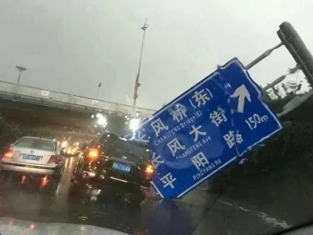 北京|调侃北京全民等雨？别大意！收好史上最全雨季行车锦囊！