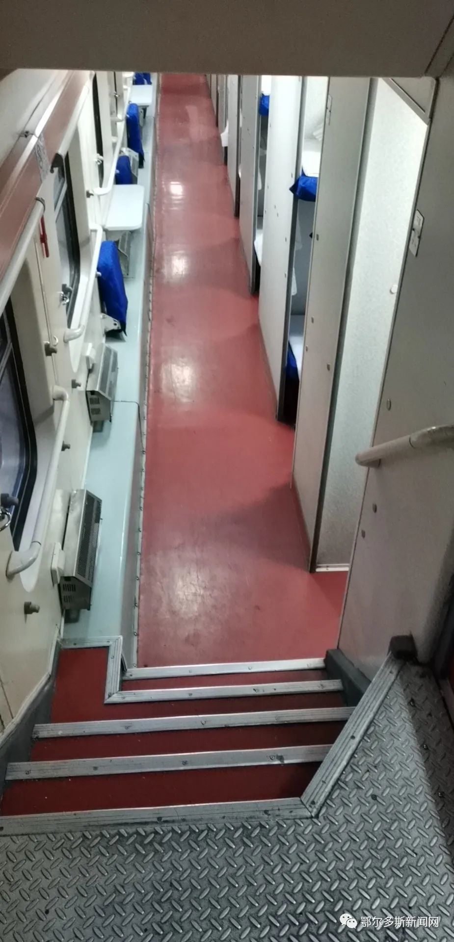 0途径车站▼t268次西安鄂尔多斯票价▼软卧   06274.