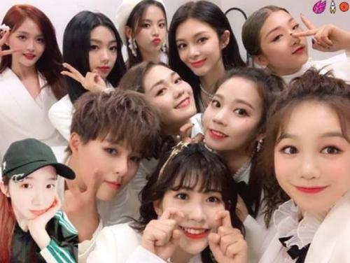 杨超越|杨超越辍学村花一个，除了哭啥都不会，凭啥只用2年就收入千万？