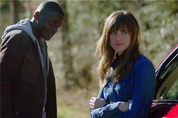 逃出绝命镇黑人不要轻易去白人女友的老家