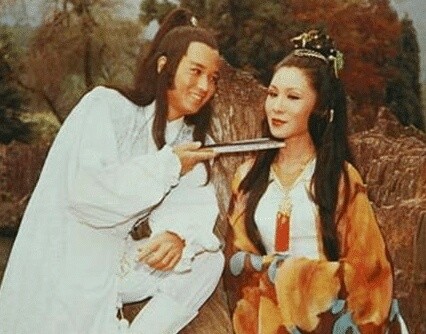 被我们骂了20年的"西门大妈":也是一代气质美人|刘晓庆|杨钧钧|焦恩俊