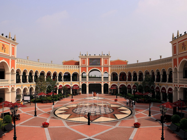 成都佛罗伦萨小镇最全攻略:不仅好逛还好看!