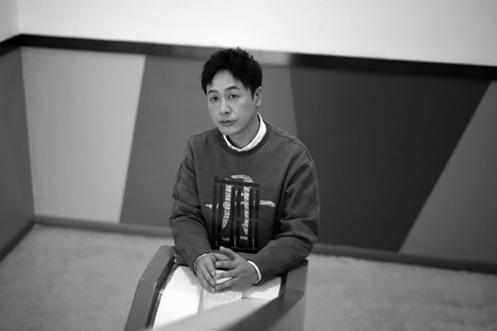 张颂文|为过场戏绝食3天，张颂文拍戏太较真，袒露《隐秘的角落》2处遗憾