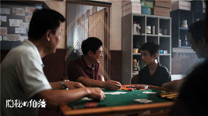 张颂文|为过场戏绝食3天，张颂文拍戏太较真，袒露《隐秘的角落》2处遗憾