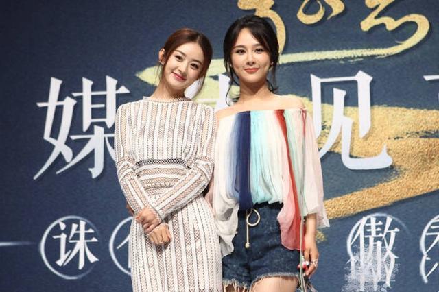 赵丽颖|赵丽颖《中餐厅》路透照曝光，腰身依然是亮点，颜值扛得住怼脸拍