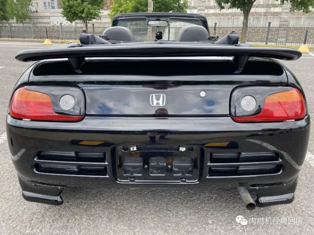 3缸kcar中置后驱敞篷的本田beat660