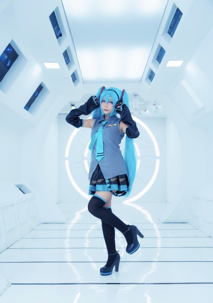初音未来公式服cos