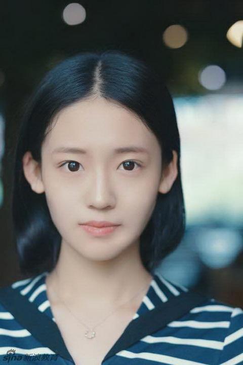 张雨婷发博:称没人爱也要努力,却无意暴露了和陈军的真实关系_腾讯