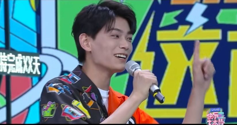 丁禹兮快乐大本营首秀着实不易小丁叹气