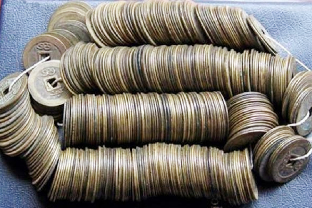 古人云腰缠万贯在古代十万贯在当今时代会值多少钱