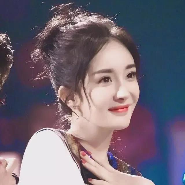 杨幂|33岁杨幂上节目被指脸太垮，成85花中状态最差的？