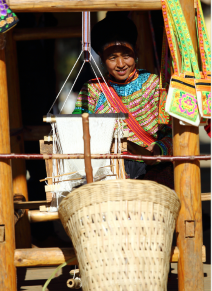 德昌傈僳族和老城故事