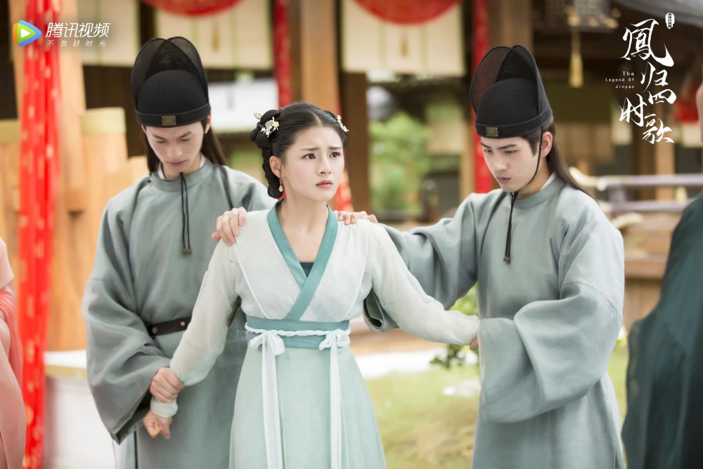 《凤归四时歌》热播 许雅婷陈靖可张赫赵尧珂上演高能四角恋