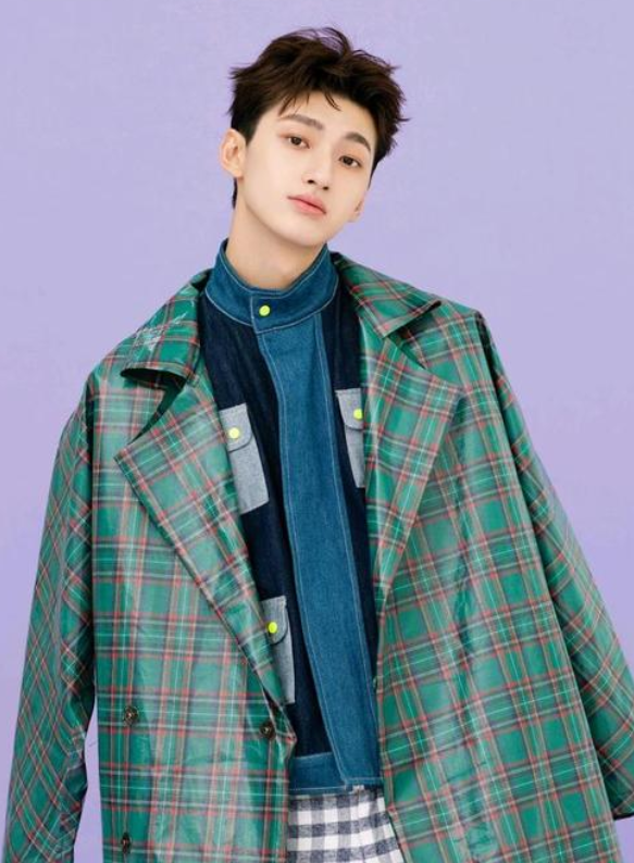 赵露思又一部新剧官宣当看到男主是谁后这颜值不输丁禹兮