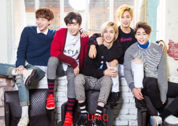 李汶翰是青你中出来的选手,而他以前的组合是uniq,团队中有5个人,每个