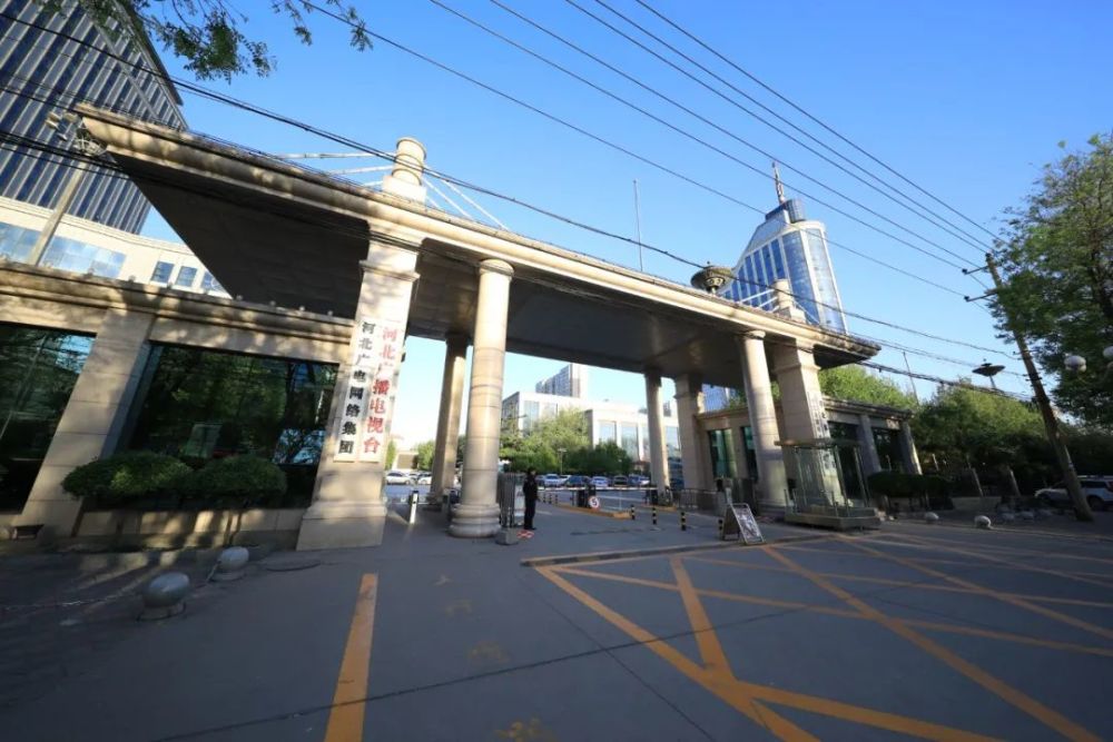 少年壮志不言愁