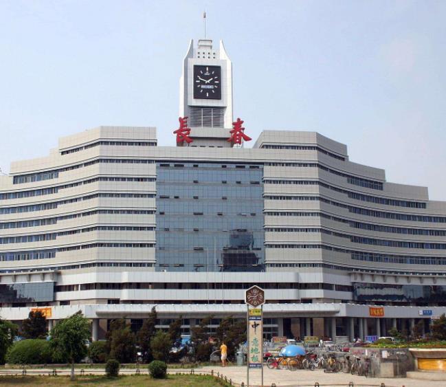 东北历史:曾经的长春黑道大哥小贤,出殡时撒真钱了吗?