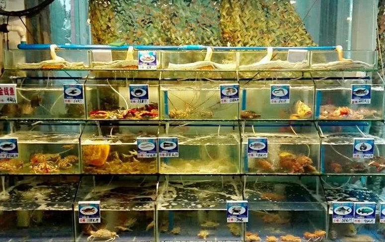 大闸蟹|李易峰海鲜店开张了，2人吃100只“大闸蟹”，结账时：没算错？
